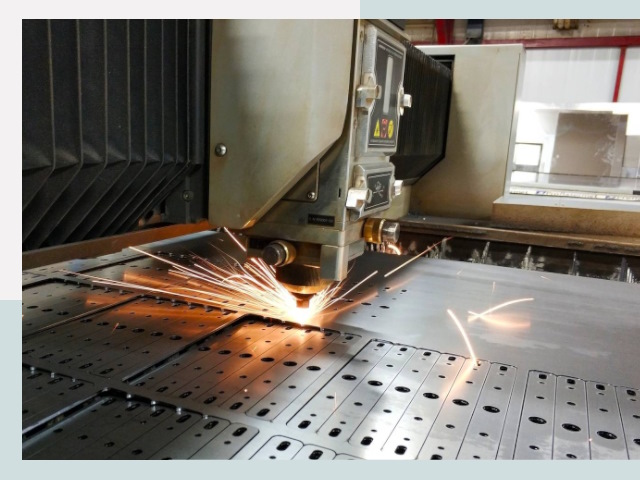 Лазерная резка металла в Ленинске-Кузнецком от 613 руб.